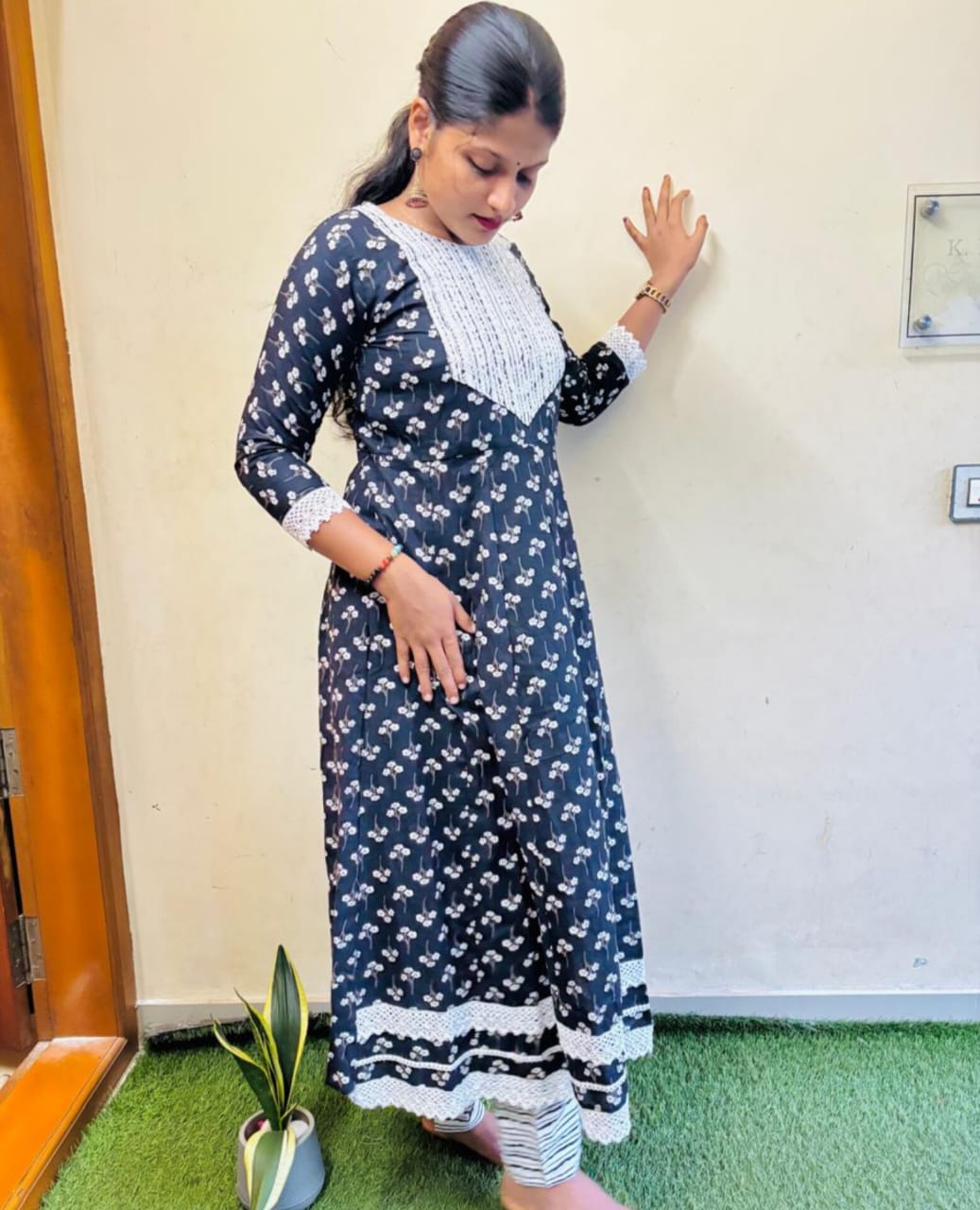 Women Anarkali model cotton kurta