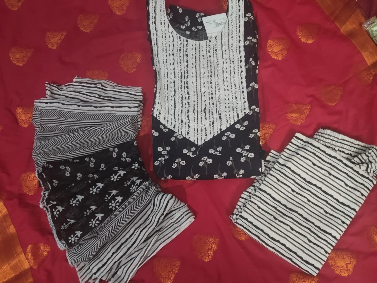 Women Anarkali model cotton kurta - Image 3