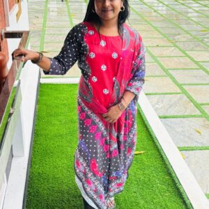 Women's Rayon Straight Printed Pakisthani 3 piece Kurta with Pant & Dupatta.